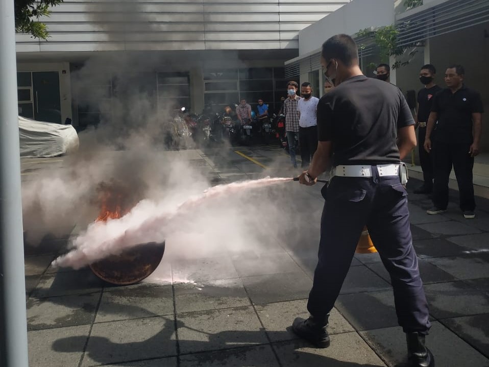 Pelatihan Kebakaran Dasar